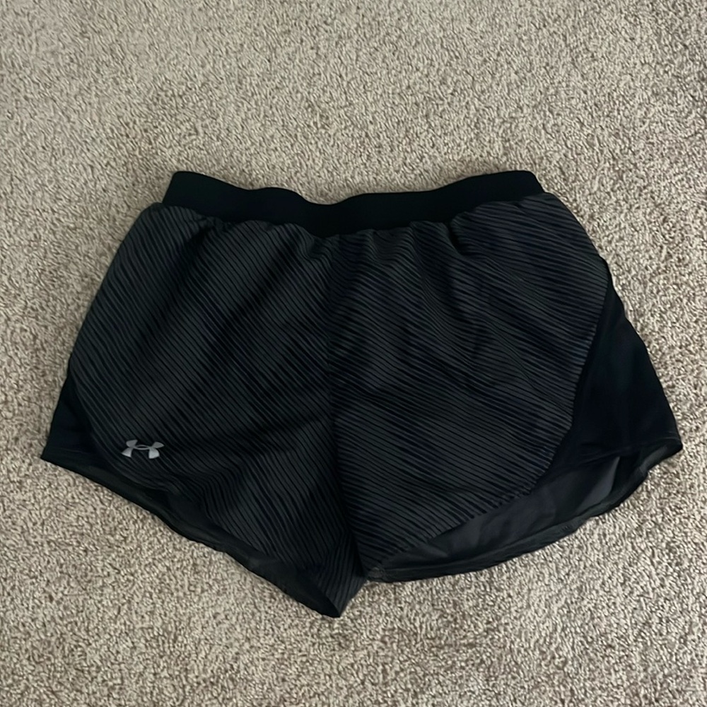 Under armour athletic shorts, small